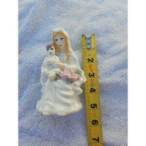 Madonna Virgin Mary Baby Jesus Figurine Ceramic Porcelain James Alex